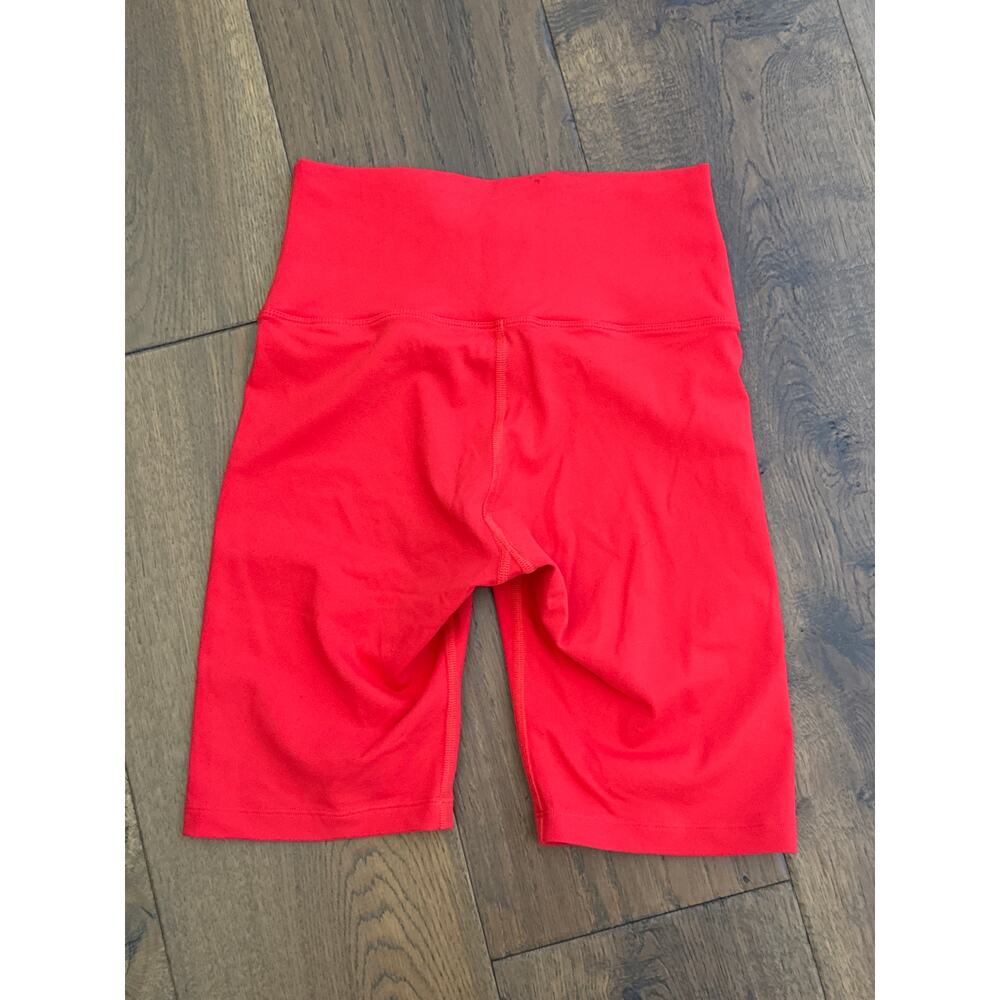Barry's Fit Boot Camp Red Lace Up High Waisted Biker Short Red Women's Sz Small - Picture 2 of 5